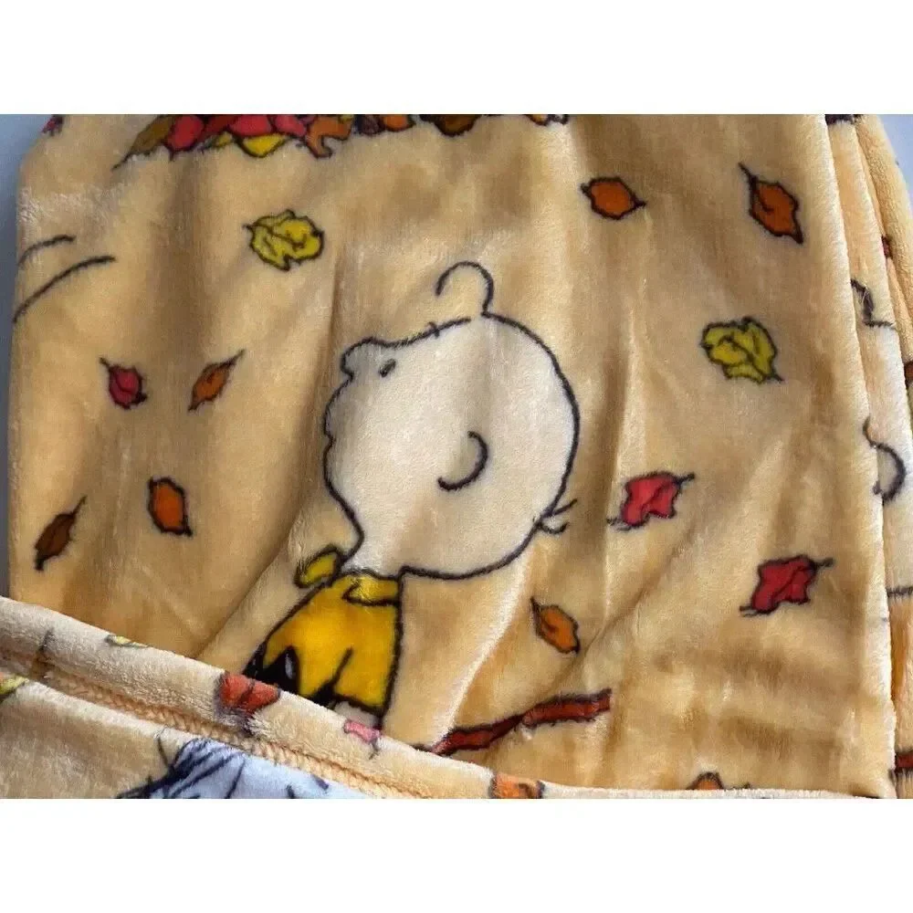 PEANUTS SNOOPY Charlie Brown Soft THROW‎ Blanket 50”x70” Autumn Fall Leaves NEW